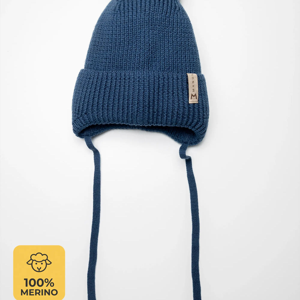 Winter beanie Navy — 100% extra fine merino wool, wool-fleece lined, reflective pom-pom