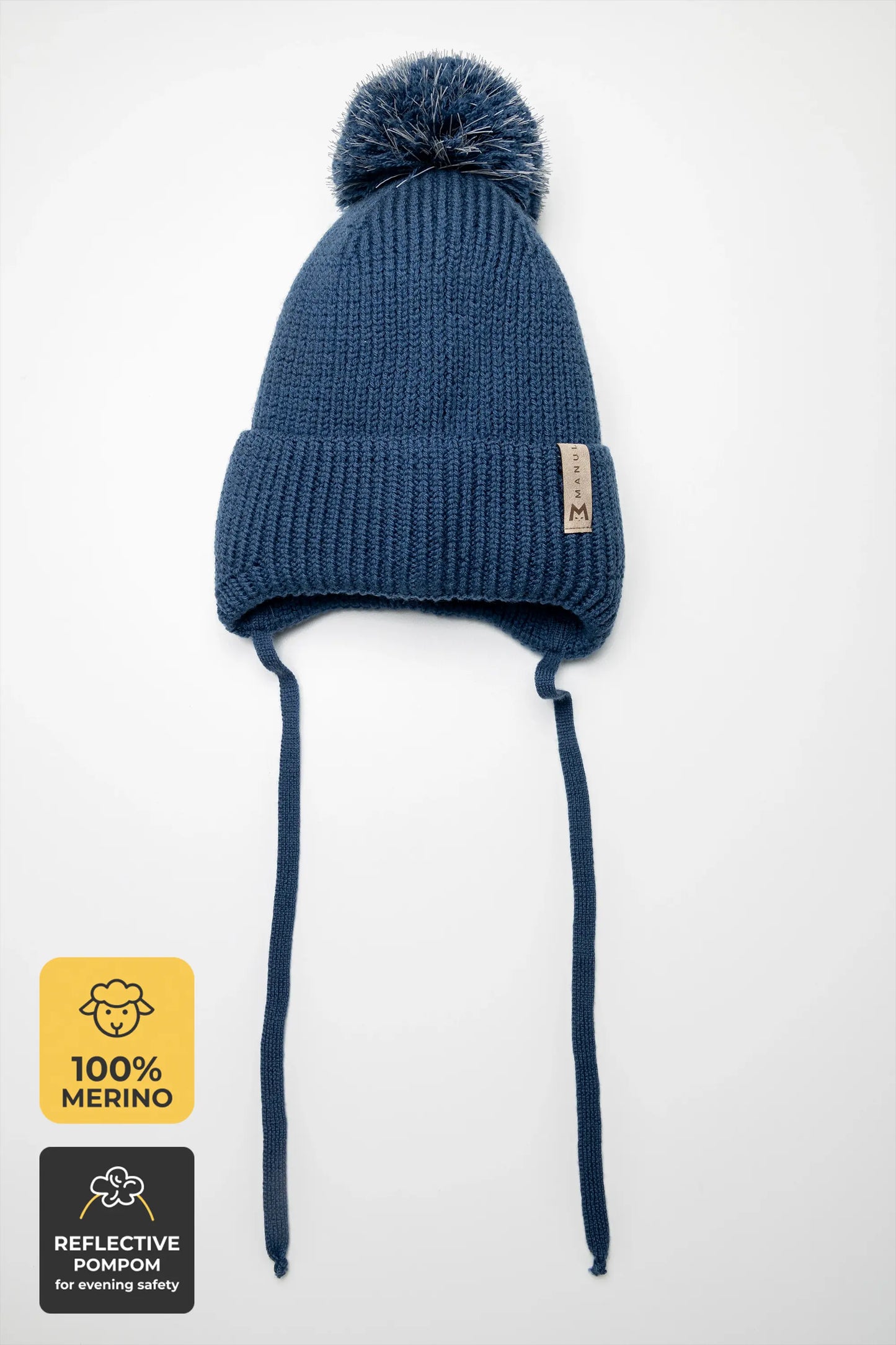 Winter beanie Navy — 100% extra fine merino wool, wool-fleece lined, reflective pom-pom