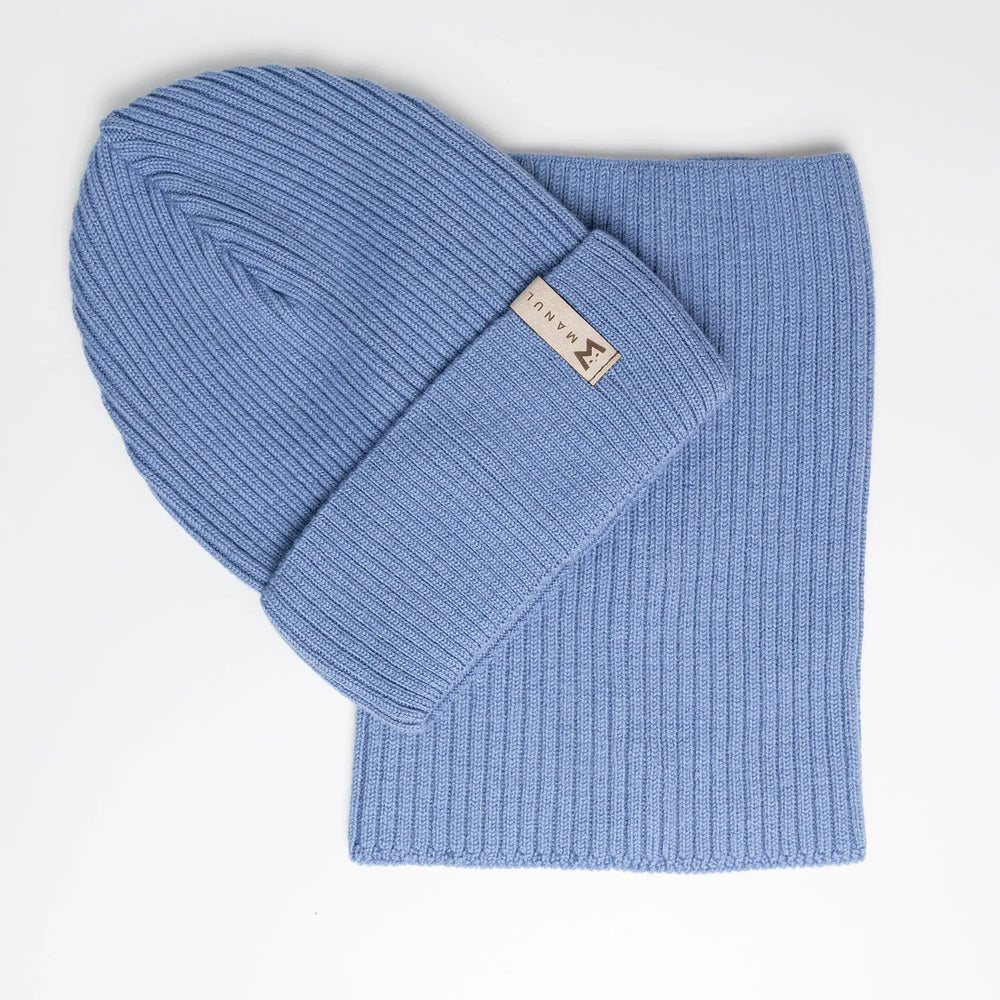 
                      
                        Set Sky — merino beanie & tube scarf, 100% extra fine merino wool
                      
                    