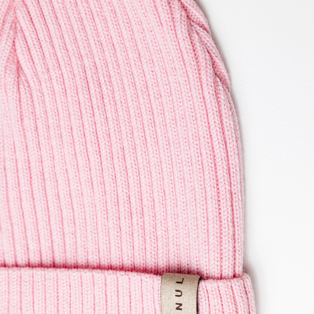 
                      
                        Set Blush — merino beanie & tube scarf, 100% extra fine merino wool
                      
                    