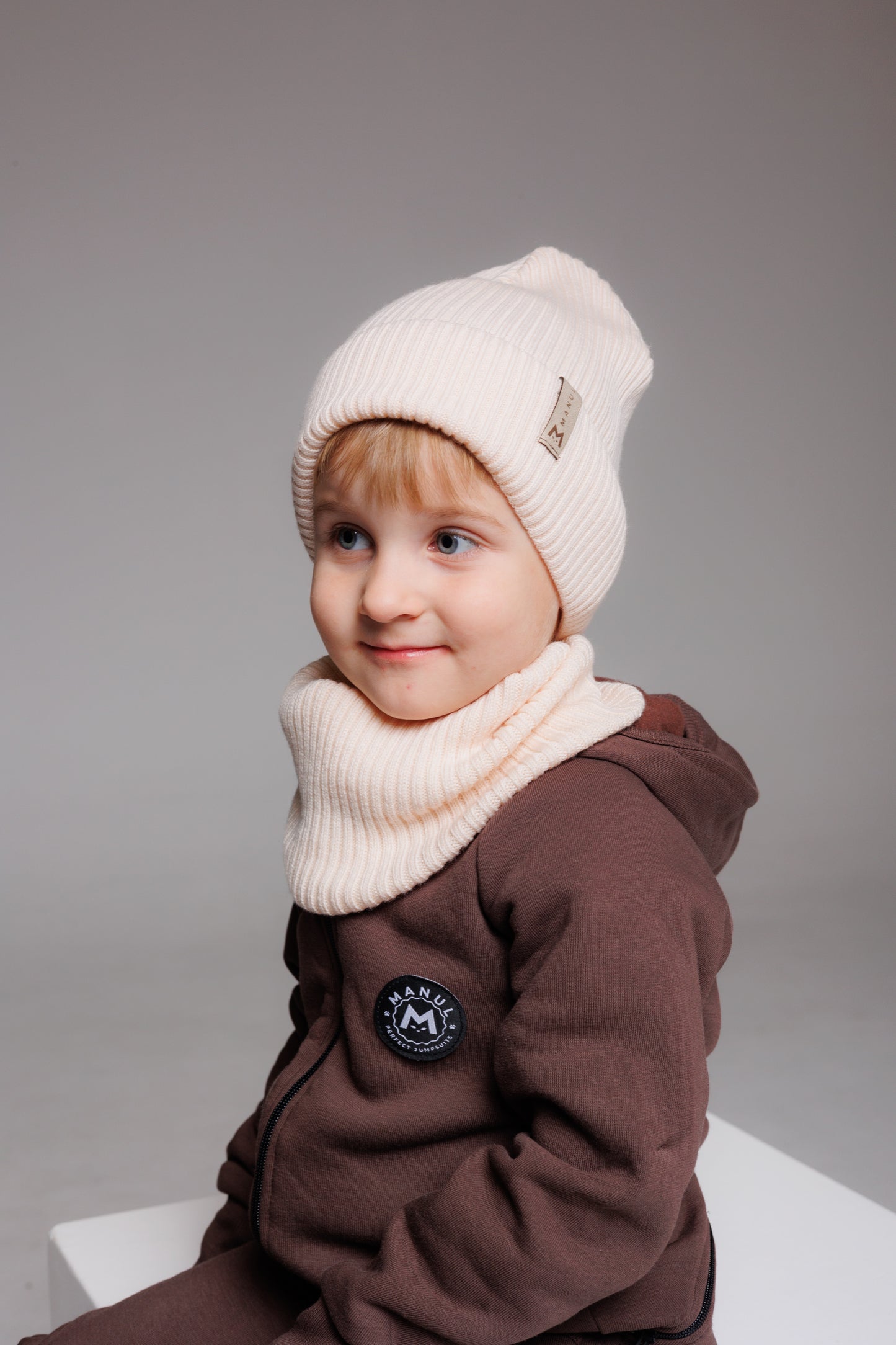 Set Vanilla — merino beanie & tube scarf, 100% extra fine merino wool