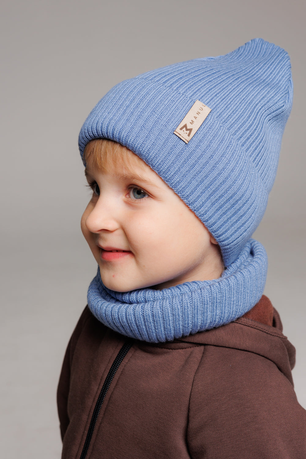 Set Sky — merino beanie & tube scarf, 100% extra fine merino wool