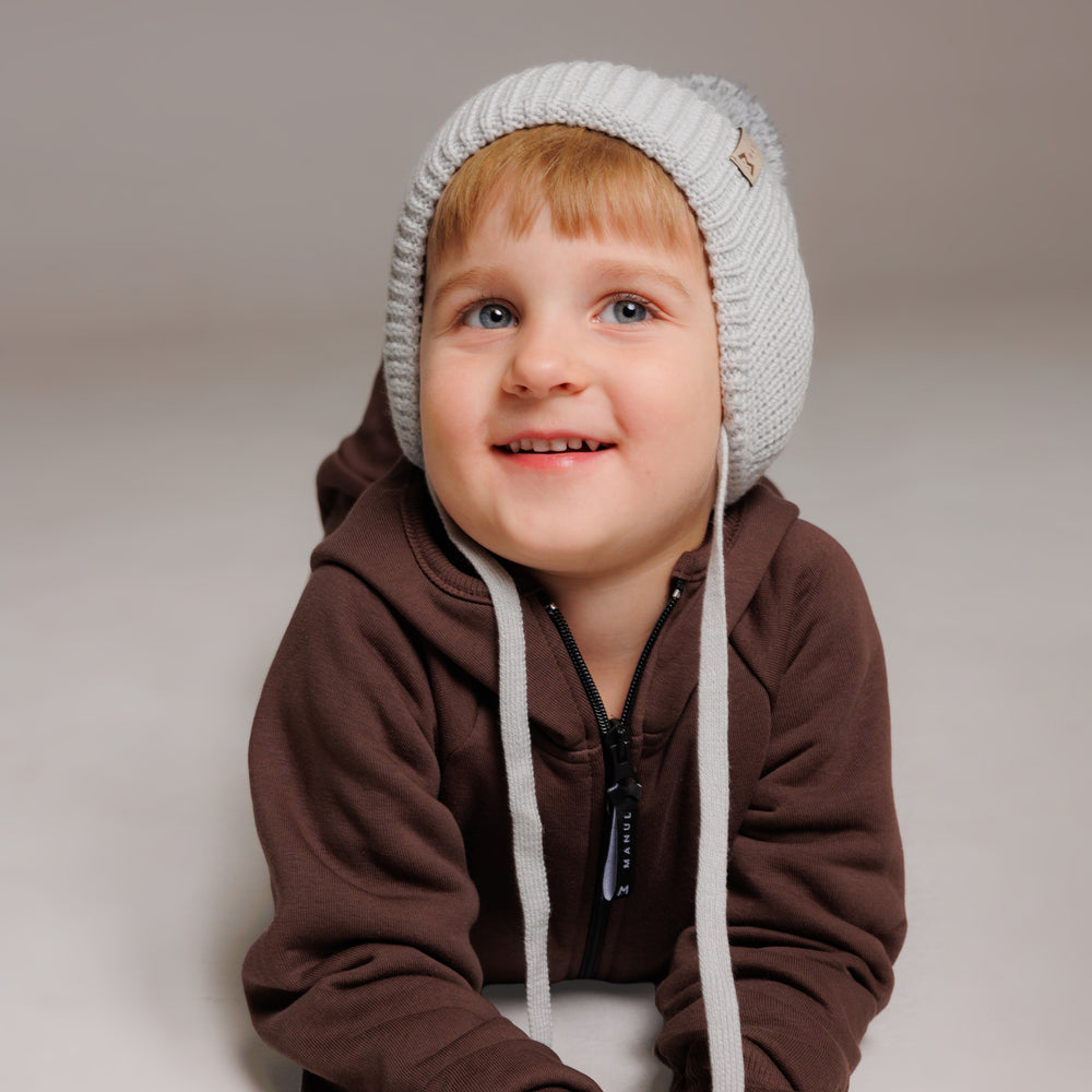 
                      
                        Winter beanie Fog — 100% extra fine merino wool, wool-fleece lined, reflective pom-pom
                      
                    