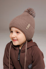 Winter beanie Mocha — 100% extra fine merino wool, wool-fleece lined, reflective pom-pom