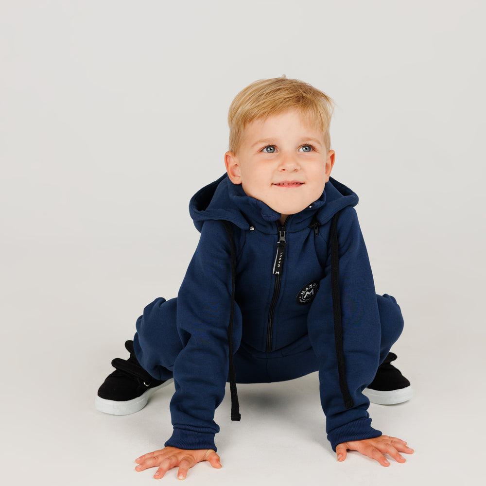 
                      
                        Blueberry by MANUL® – Smart Brushed Cotton Jumpsuit / No BackZip
                      
                    