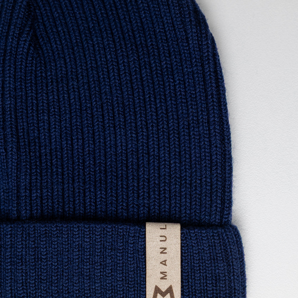 
                      
                        Set Navy — merino beanie & tube scarf, 100% extra fine merino wool
                      
                    